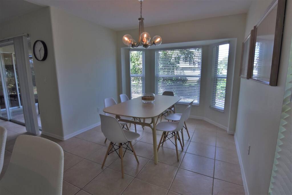 Florinda 3Bdr/2Bth 2Car Garage With New Pool Villa Sarasota Exteriör bild