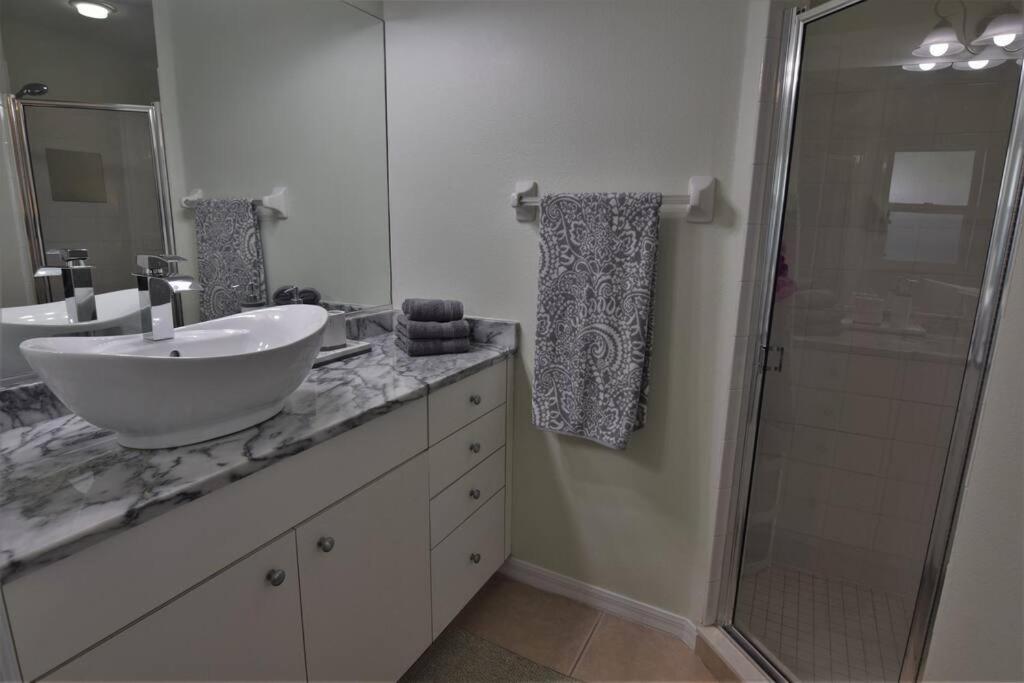 Florinda 3Bdr/2Bth 2Car Garage With New Pool Villa Sarasota Exteriör bild